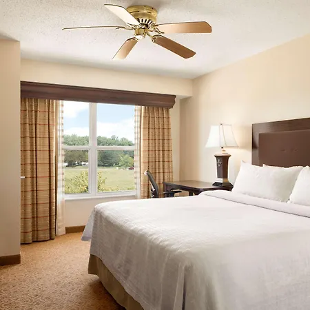 Homewood Suites By Hilton Toledo-Maumee-3
